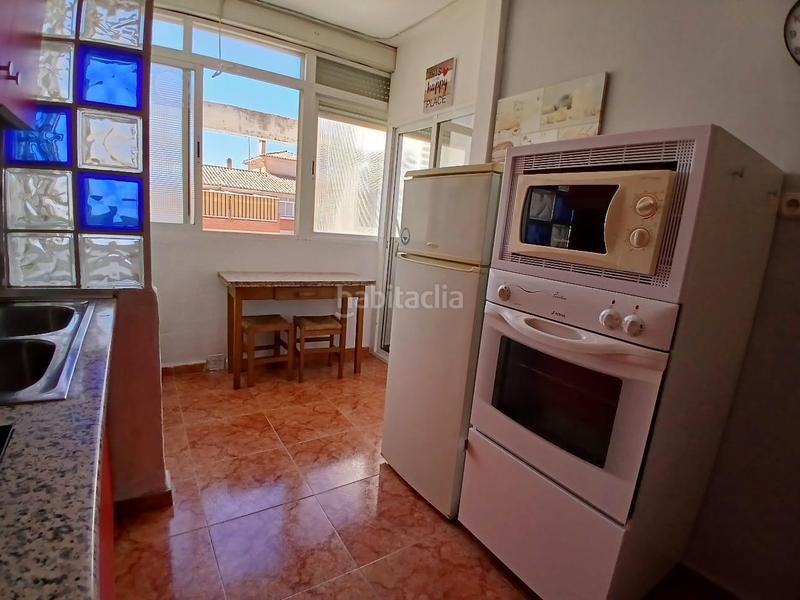 Foto f236526c-07e2-49a2-86c6-2b4e3af7ef08. Lloguer pis a Barrio de Zaidín Granada