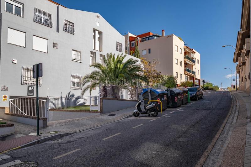 Foto 3b161af9-84fb-4724-94f5-2c8f08824af2. Pis amb calefacció aparcament a Camino de los Neveros - Serrallo Granada