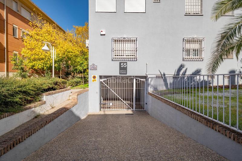 Foto ae7cfd29-29fa-484b-ada1-6a9851dfecbd. Pis amb calefacció aparcament a Camino de los Neveros - Serrallo Granada