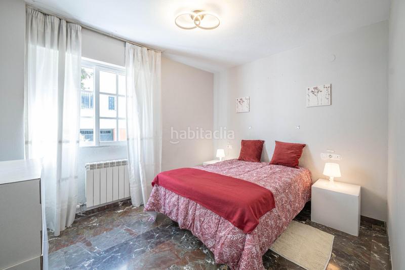 Foto f2eebb52-ee0d-45c0-8b68-22672987de6d. Pis amb calefacció aparcament a Camino de los Neveros - Serrallo Granada