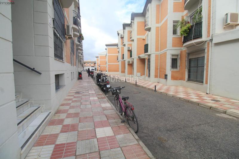 Foto 89226300-71a1-41e9-8492-0310e8a12976. Affitto appartamento con parcheggio in Poniente Armilla