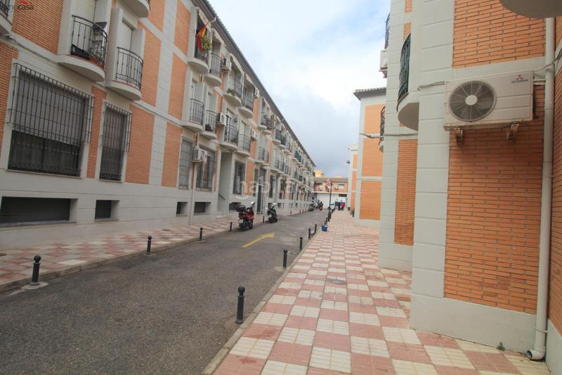 Foto ad2826f9-bb67-4283-8f7b-785e3e99127a. Rent flat with parking in Poniente Armilla