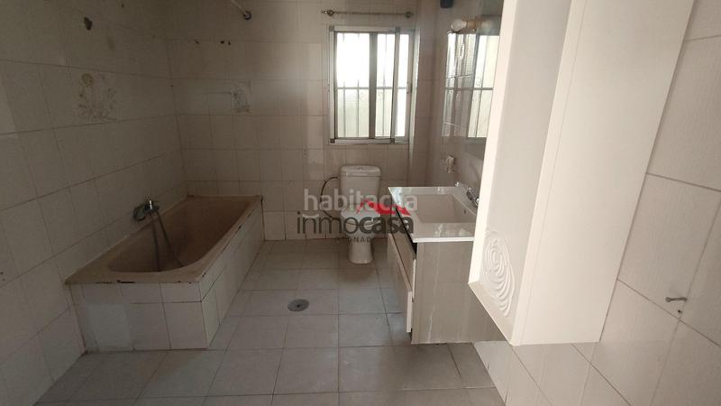 Foto 75f50ded-cb09-4552-959b-ab23527a81f7. Appartamento in calle antonio machado 39 in San Cayetano Churriana de la Vega