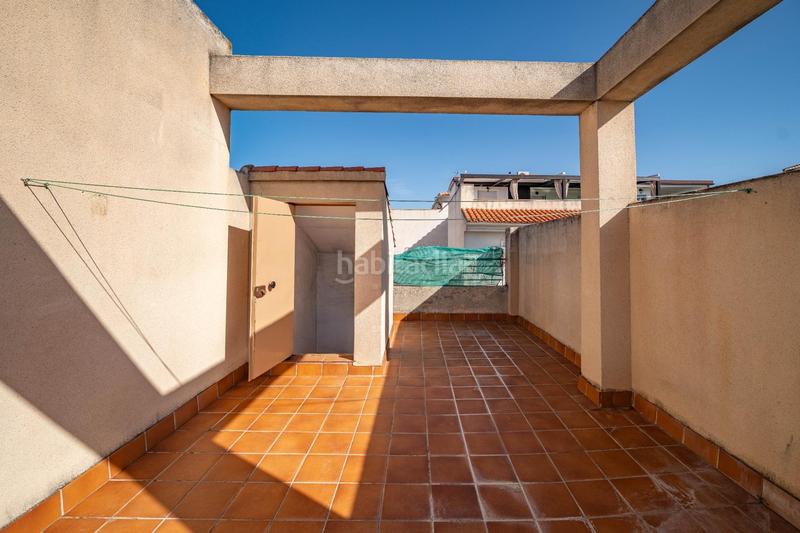 Foto 0adceb44-41df-4bf1-a90d-668a34b9b36f. Appartement dans calle de antonio quesada sánchez 2 dans Zubia (La)