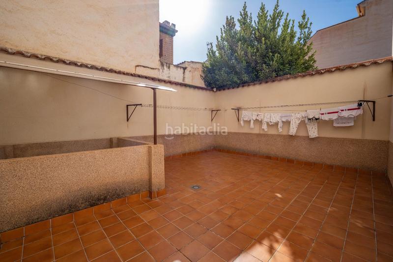 Foto 31e7f4b5-8084-4727-b6b6-9a7a1da79c51. Appartement dans calle de antonio quesada sánchez 2 dans Zubia (La)
