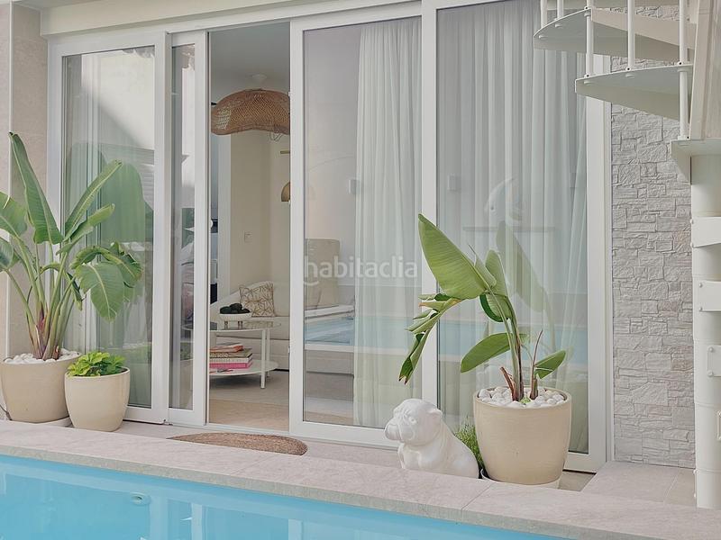 Foto 293ea2a7-1a74-4fd9-8c2d-874f6d056b6c. Casa amb calefacció piscina a Puerto Deportivo Fuengirola