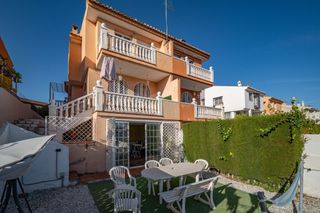 Xalet en G�jar. Chalet con vistas panoramicas en gojar