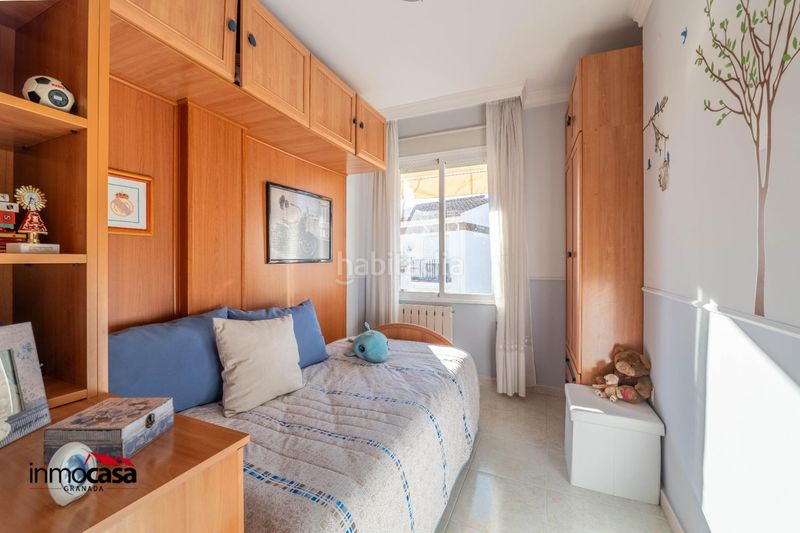 Foto 11f1d31a-1a93-4d14-bf00-a228bb6560a0. Casa adossada amb aparcament a Peligros