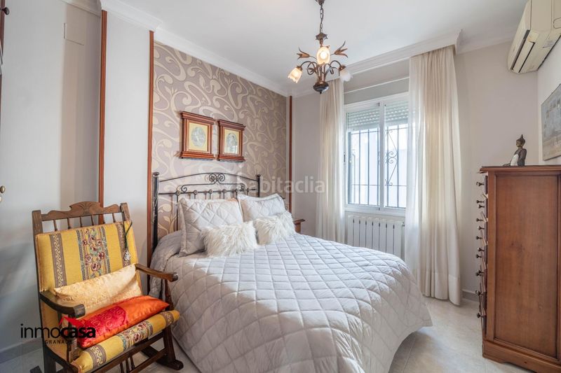 Foto 2e1280ce-6b92-40c5-b67f-e313dfadc780. Casa adossada amb aparcament a Peligros