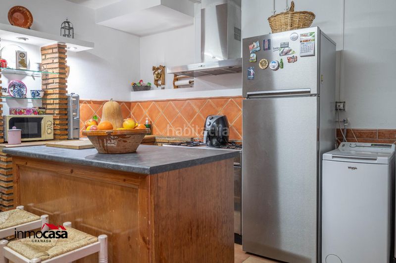 Foto 37aa9fc2-41e4-491e-8bff-ff68f405f775. Casa adossada amb aparcament a Peligros