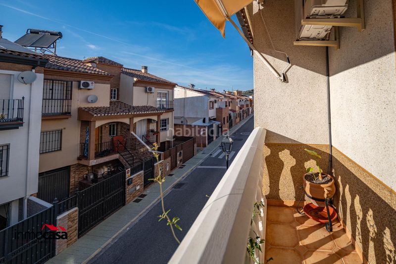 Foto 449c80e3-dcbf-4377-8db3-90942c4af02d. Casa adossada amb aparcament a Peligros