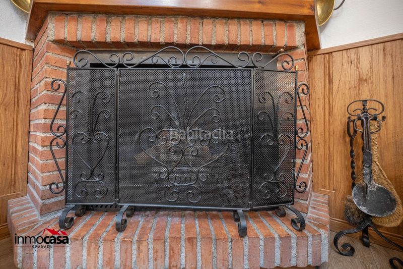 Foto 4bae4fcc-7d91-4d06-95c4-3a8141b40bb6. Casa adossada amb aparcament a Peligros