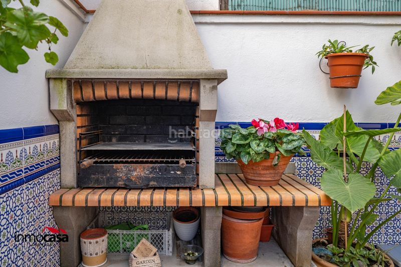 Foto 531dc4ce-ed09-4394-acd2-d3ec26f2d5fa. Casa adossada amb aparcament a Peligros