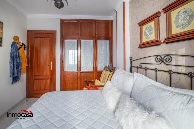 Foto bc4b918b-f339-4dcc-8941-c75eb09875fb. Casa adossada amb aparcament a Peligros