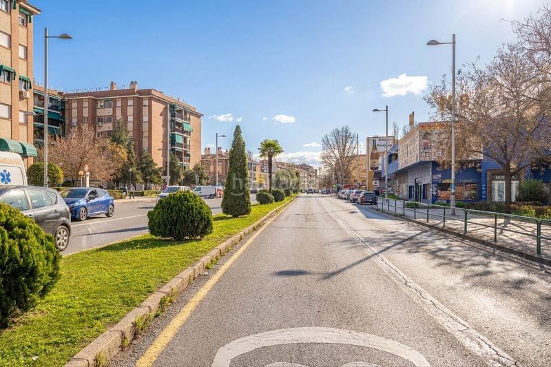 Foto f0d7ee42-a6da-4132-87d8-9e32479fe0e5. Pis a La Cruz Granada