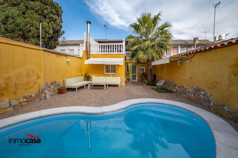 Foto 9873f8ba-7aeb-4d9a-9aee-858d61c4018f. Casa adossada amb aparcament piscina a Atarfe