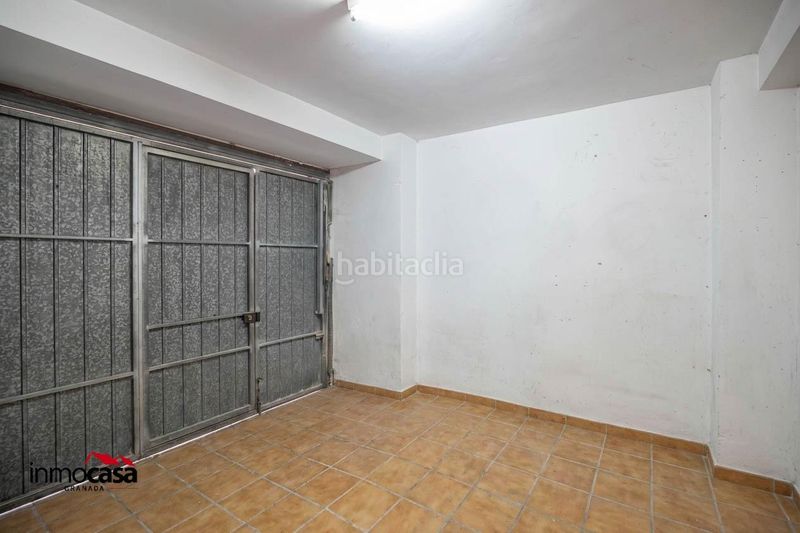 Foto d7beba55-9173-4850-b999-0f2e05298e2b. Casa adossada amb aparcament piscina a Atarfe