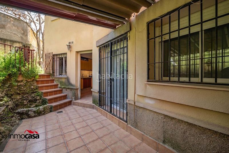 Foto 0826e626-7e7a-41d1-a8a4-105b8c9412bf. Casa amb aparcament a Barrio de la Vega Monachil