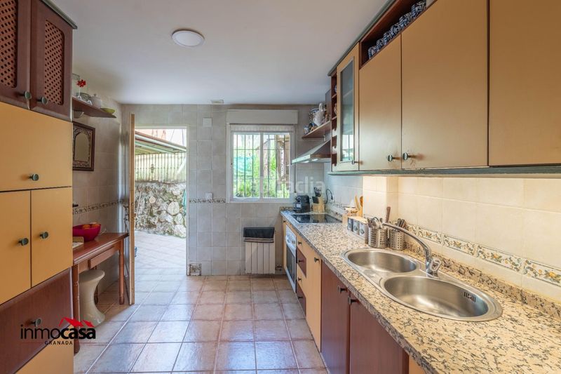 Foto 202948a3-70a7-4d32-be86-14e5dee375ef. Casa amb aparcament a Barrio de la Vega Monachil