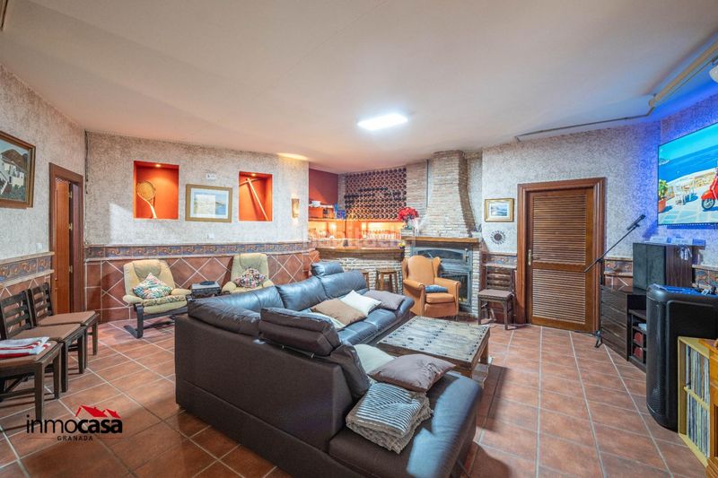 Foto 233185af-b6e2-4592-aae0-230fc9b6734a. Casa amb aparcament a Barrio de la Vega Monachil