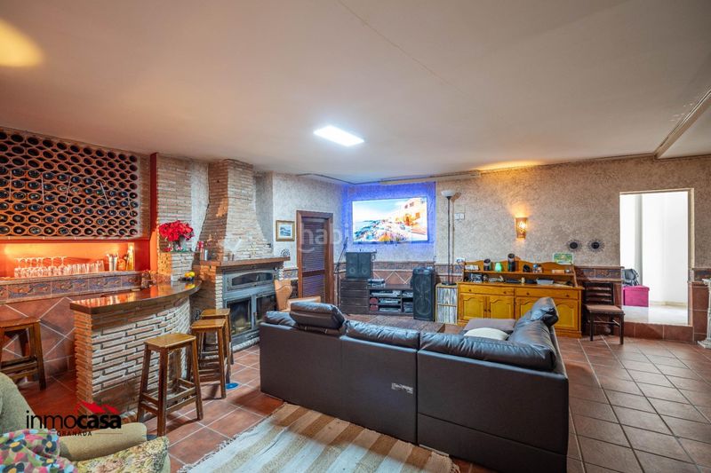 Foto 7b1b340f-d86f-442b-abbf-9fef3875ff02. Casa amb aparcament a Barrio de la Vega Monachil