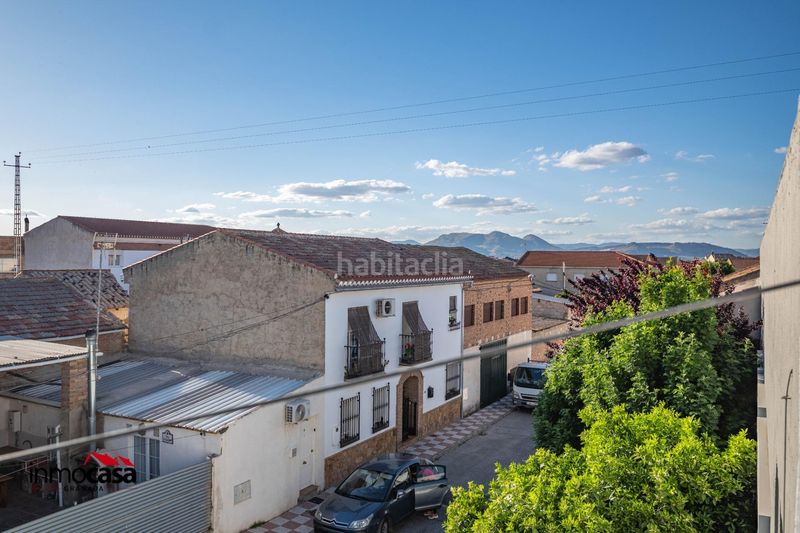 Foto 8cef2f12-faed-4ffb-aed9-3f39828566cb. Casa adossada amb aparcament a Cúllar Vega