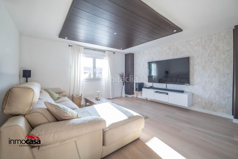 Foto fa8feace-9815-466b-9cf8-aef9238fc261. Casa adossada amb aparcament a Cúllar Vega