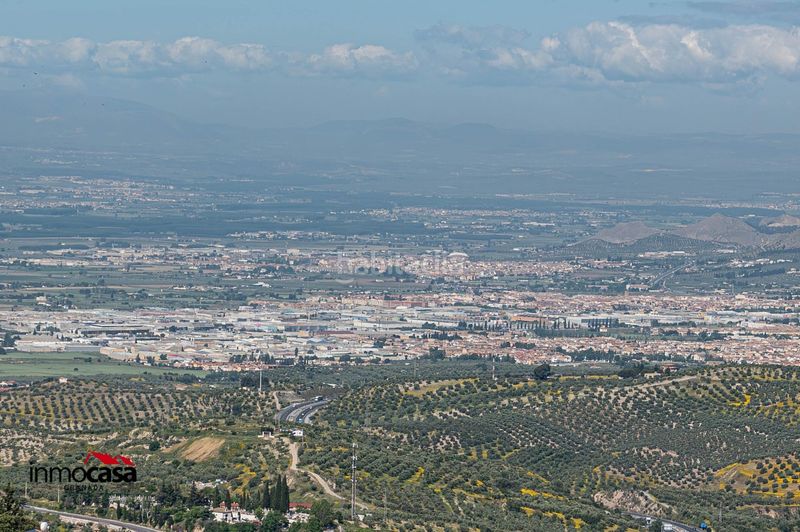Foto a868c31d-e379-4d32-a553-cbaf4a2bc38a. Xalet amb calefacció aparcament piscina a Víznar