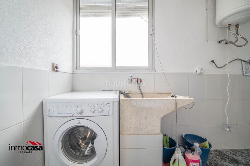Foto 0702b772-c9a8-4938-bf39-4faf066a8ea3. Edificio  completo en venta granada en Dehesas Viejas