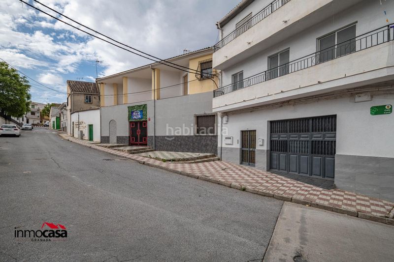 Foto 5e6afd06-fe51-43eb-bb64-b6d7a05a0c87. Edificio  completo en venta granada en Dehesas Viejas