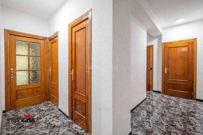 Foto 6751a102-fa5e-4db4-830a-c32ee7c805df. Edificio  completo en venta granada en Dehesas Viejas
