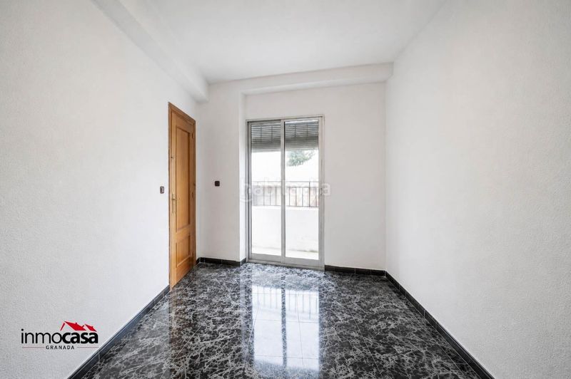 Foto 9b4d15ac-b0ce-4a5f-b996-5c65dfb5bd47. Edificio  completo en venta granada en Dehesas Viejas