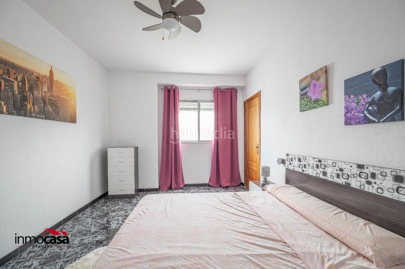 Foto bc6c77a7-c26b-4be3-8c24-ad21fad7ca76. Edificio  completo en venta granada en Dehesas Viejas