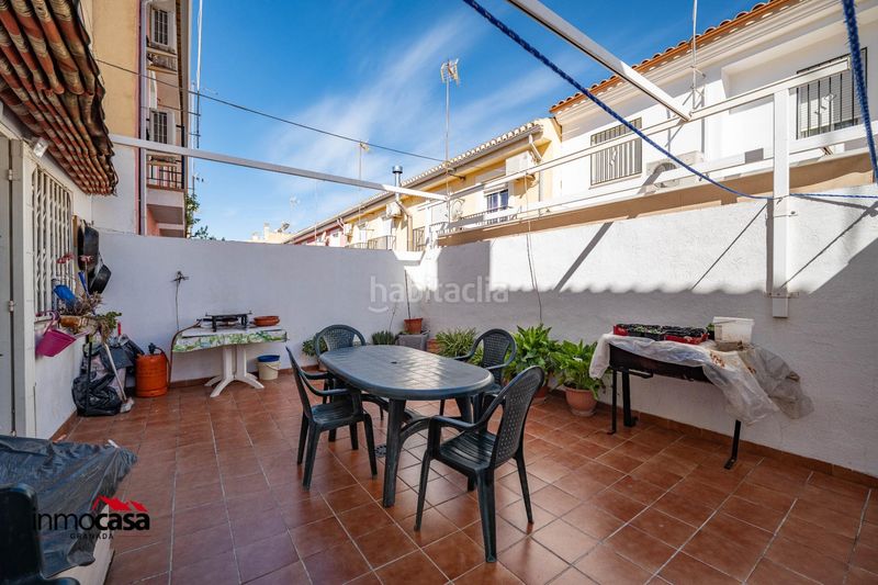 Foto d47a1dd5-55e9-48bf-bc69-43b2e852260e. Casa adossada amb calefacció aparcament a San Miguel Armilla