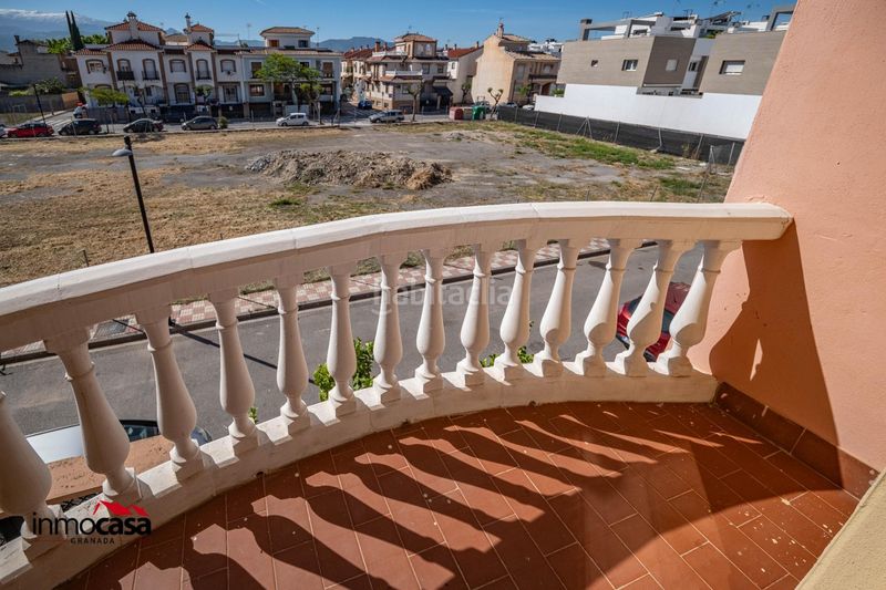Foto df97548b-8912-49f9-a57f-7786d7f3a3d2. Casa adossada amb calefacció aparcament a San Miguel Armilla