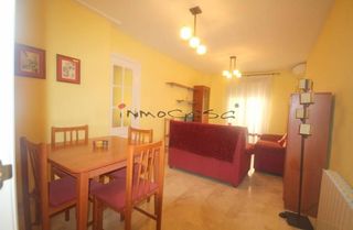 Miete Etagenwohnung  Calle bilbao. 700 euros, comunidad incluida, pleno centro de armilla, dos dorm