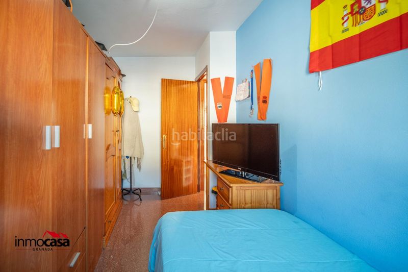 Foto e43ad080-3473-4905-b33c-3a3ebca7d639. Casa adossada a Píñar