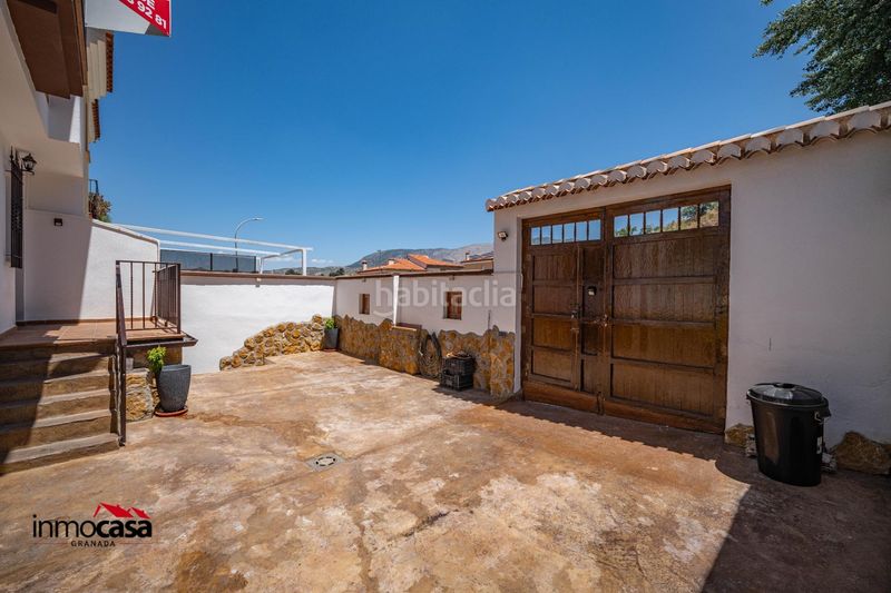 Foto 1c4070ff-209b-4a68-8423-edb9f5bfa960. Casa aparellada amb aparcament piscina a Jun
