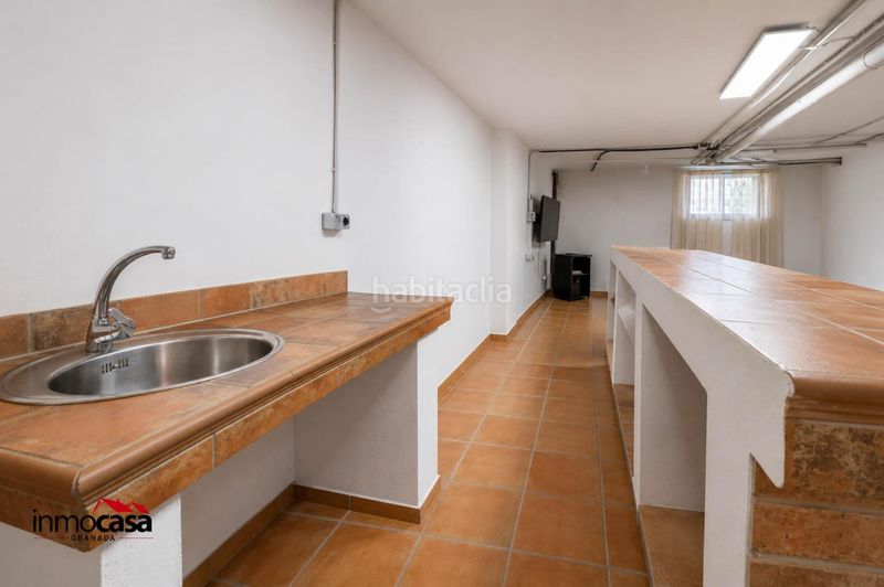 Foto 59c835f1-18d7-4e3d-b3c8-dd3720c214c0. Casa aparellada amb aparcament piscina a Jun