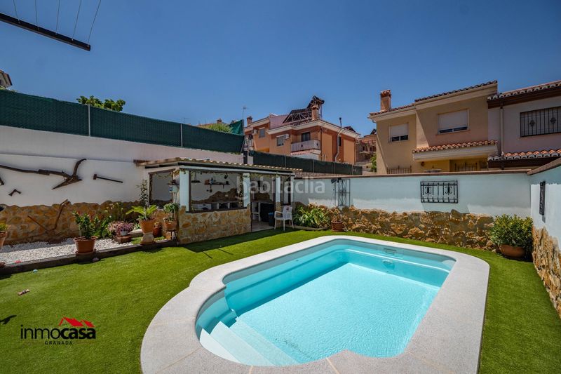 Foto 6b6aea18-67a2-4ce1-aa2e-7c1aaccbd514. Casa aparellada amb aparcament piscina a Jun