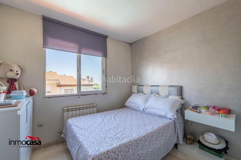 Foto 8fb3086b-43f8-44ae-a9f3-8e5580d54245. Casa aparellada amb aparcament piscina a Jun