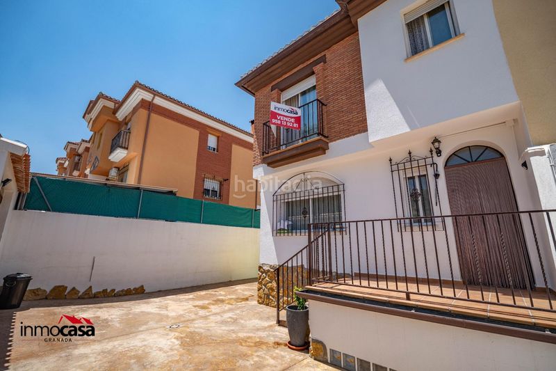 Foto a1695882-e4c7-458d-9602-73ff8471c5ce. Casa aparellada amb aparcament piscina a Jun