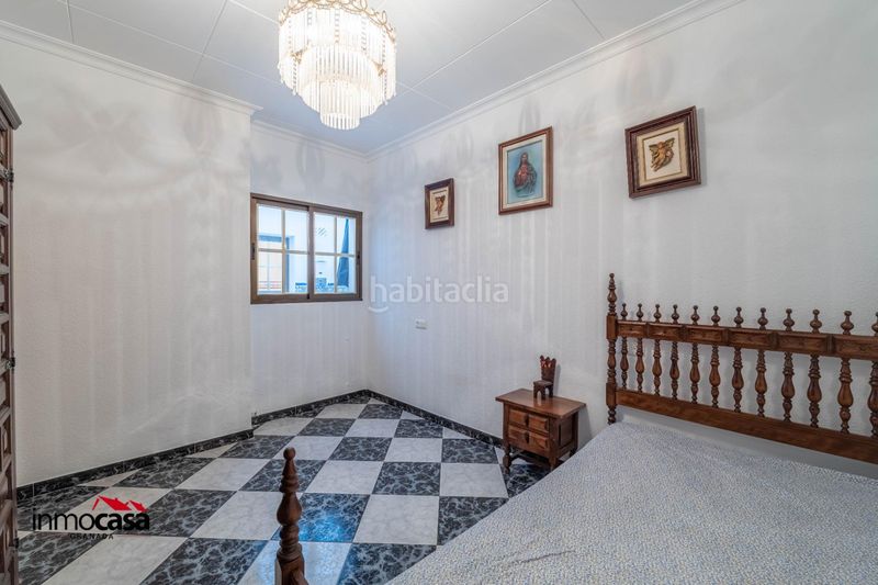 Foto b0d68030-95ba-4554-a80c-fce8135f3d5d. Casa a Luque