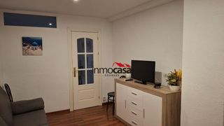 Rent Flat in Calle rejas de la virgen 36. Junto mercadona de carrera de la virgen, piso amueblado de tres