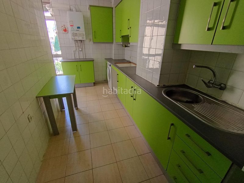 Foto a5a83540-a045-4dd0-8c07-e9a260c36dce. Pis a Pajaritos Granada