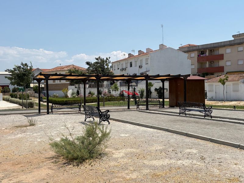 Foto d77ab1b7-1563-4d13-966e-626504554476. Pis amb aparcament a Las Flores - Huerta Gabias (Las)