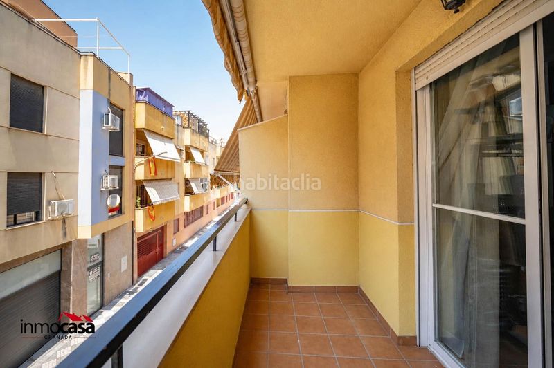 Foto 9c968b25-e45b-4986-9d67-fee32f1e9684. Pis amb aparcament a Maracena