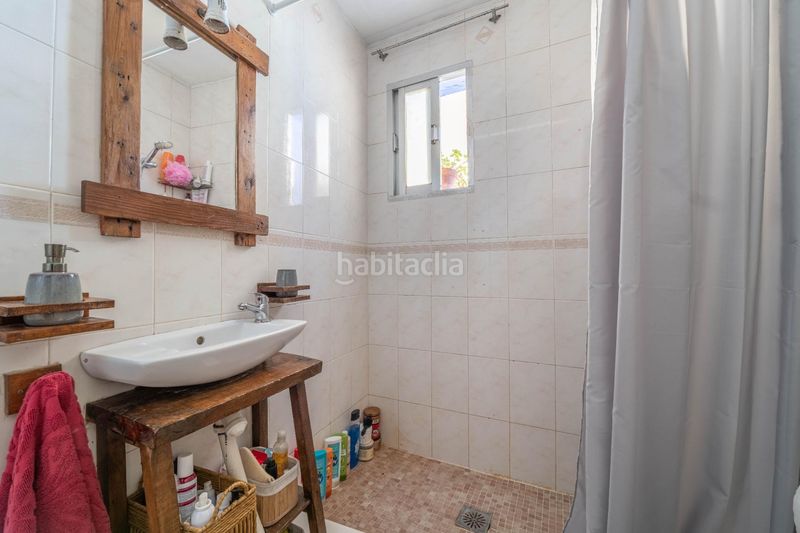 Foto 35a7505c-815f-4479-9f6d-e1023f37a52c. Casa adossada a Padul