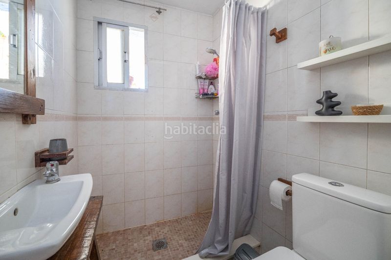 Foto 6bba16bf-074d-464f-a16f-8d63a999f422. Casa adossada a Padul