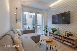 Apartment  Calle calle málaga 6. Piso a estrenar, amueblado y con primeras calidades en armilla